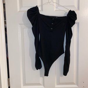 PrettyLittleThing Black Ruched Longsleeve Bodysuit